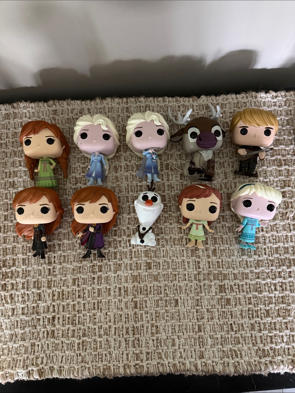 Funko Pop! Frozen Character Set โ White, Brown, Blue, Green, Red